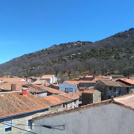 Apartamentos La Covatilla Neila de San Miguel Exterior foto